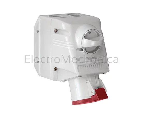 32A 3P+N+E IP54 SURF SWTH SOCKET