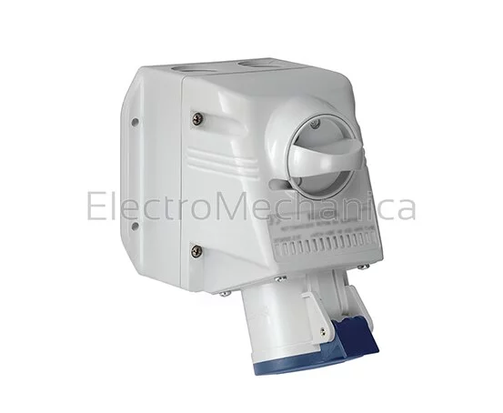 16A 2P+E IP54 SURF SWITCH SOCKET