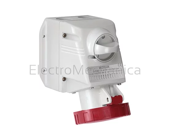 32A 3P+N+E IP67 SURF SWTH SOCKET