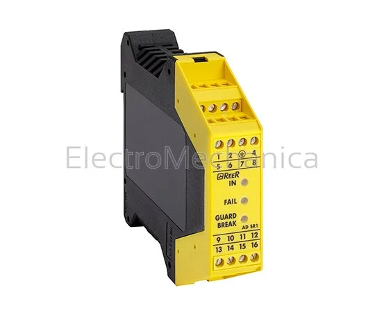 SAFETY RELAY WITH RESTART OPTION