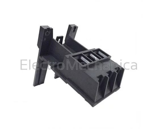 RF82-110 MOUNTING ADAPTOR