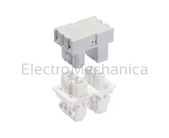 GST15i3 U TYPE COUPLING WHITE